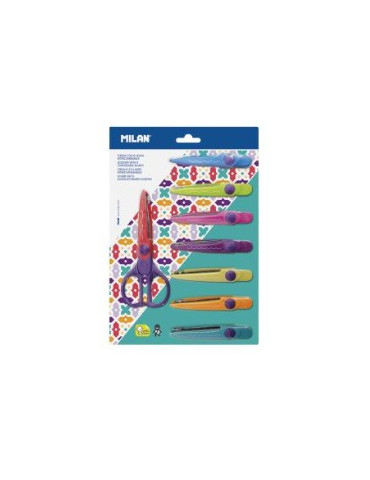 Blister pack zig-zag scissors with 8 interchangeable blades